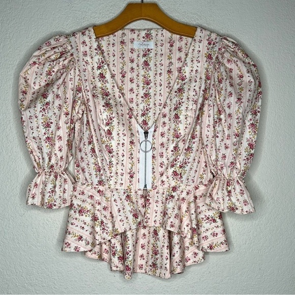 NWOT Revolve Petersyn Mimi Zip Peplum Top Beige Pink Sz Small Cottage Victorian - Picture 8 of 15